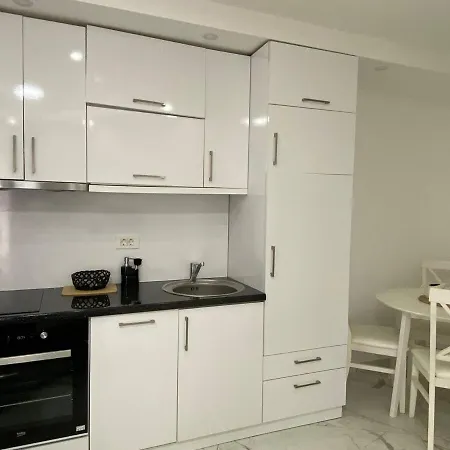 One-bedroom Apartment, One Step From The Sea Apartamento *